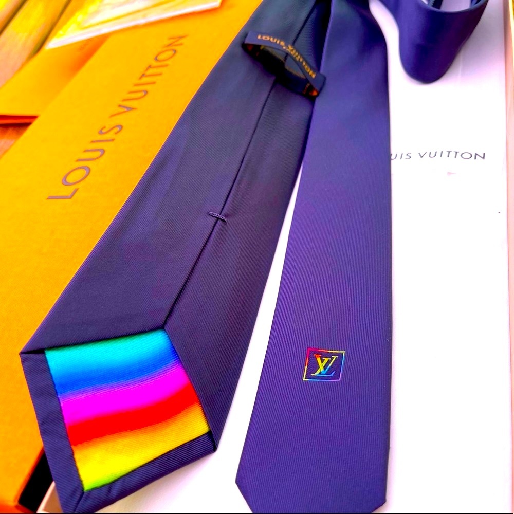 🎁LV HOLIDAY 26’🎁🆕💯LOUIS VUITTON VIRGIL ABLOH RUNWAY SUNSHINE MOTIF TIE🌞🔥 - Picture 12 of 17